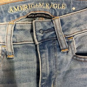 American Eagle Jeans (Medium Blue)